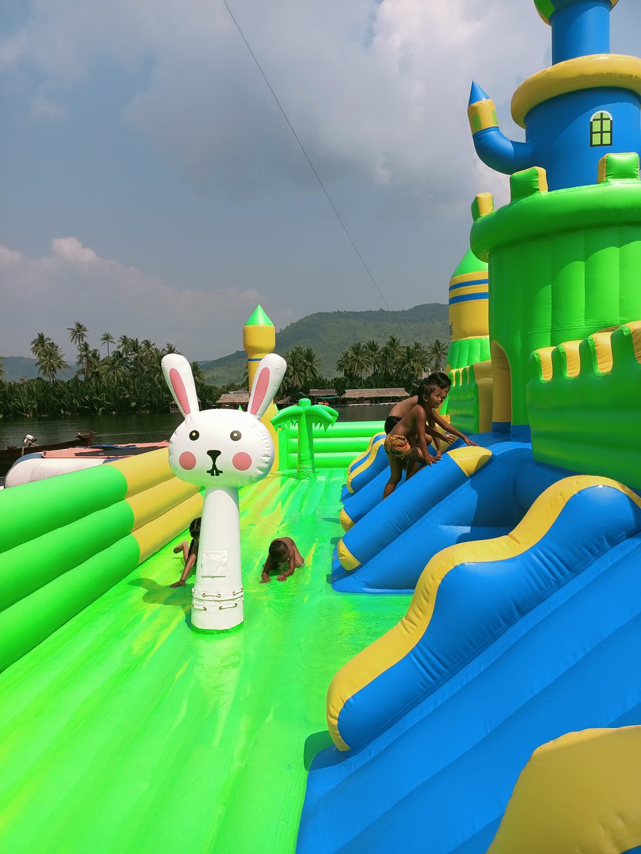 Bouncia8's tweet image. The Bouncia Fun City is appropriate for family time. Summer is a great time to take your children to water parks, play in fun city, and have fun！
Does your water park need one?

bouncia.com.cn/kids-inflatabl…
#inflatablewaterpark #kidscastle #inflatablecastle