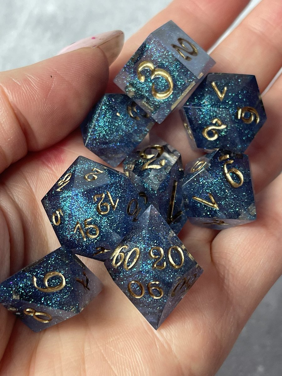 MageStudio's tweet photo. New dice are in my shop https://t.co/MUItCyzAMB #handmadedice #kościdnd #kościrpg #erpegi #dungeonsanddragons #dnd #dnd5e #dicegoblin #dndart #dnddice #dice https://t.co/Tp9QITBSgB