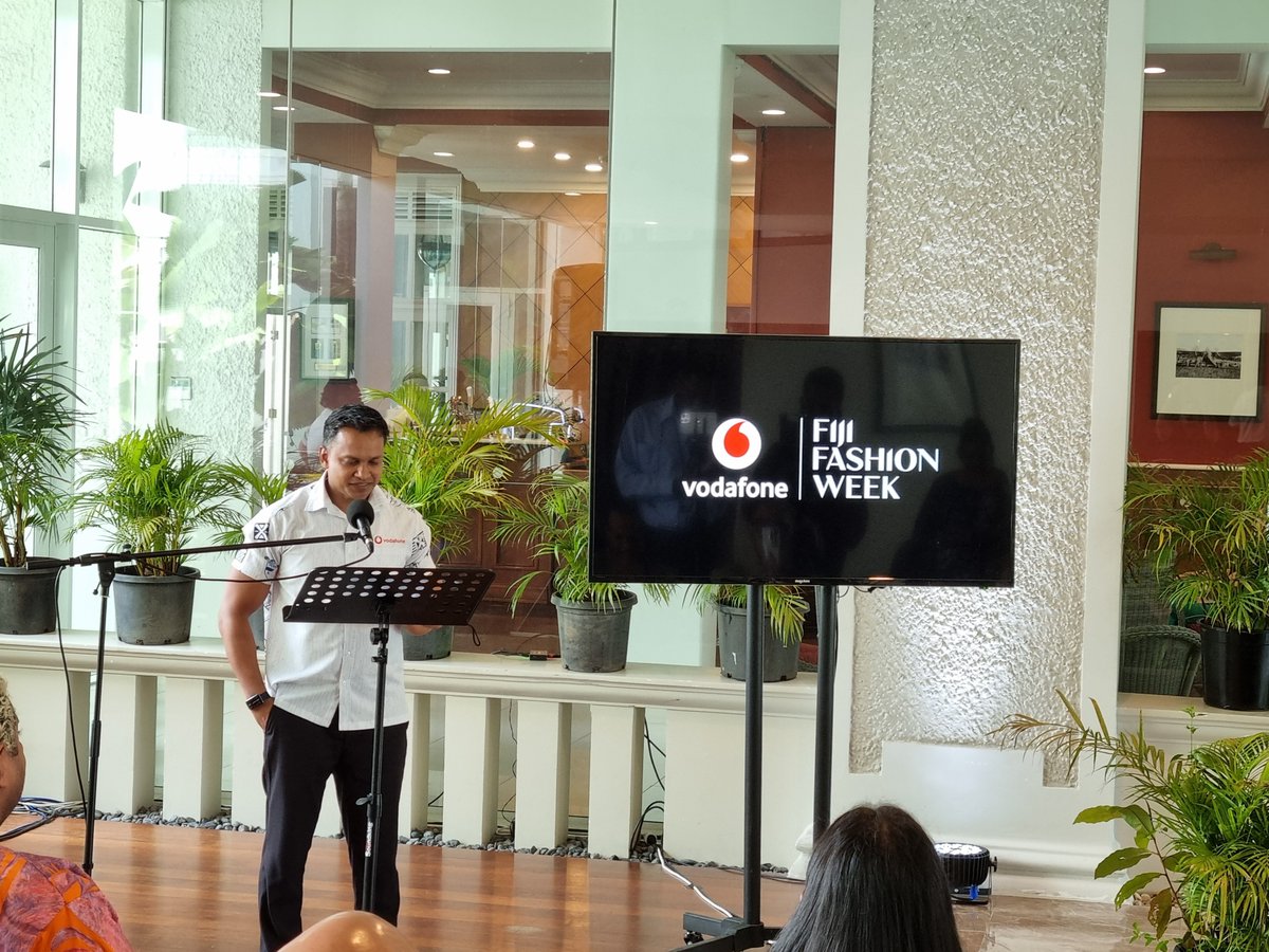 VodafoneFJ's tweet photo. Vodafone Fiji join forces with @FJFW  with a shared vision of having our Fijian artists, models, &amp; designers step further onto the regional &amp; global stage 
#FJFW #VodafoneFiji #TogetherWeCan https://t.co/rPrIy5IQlv