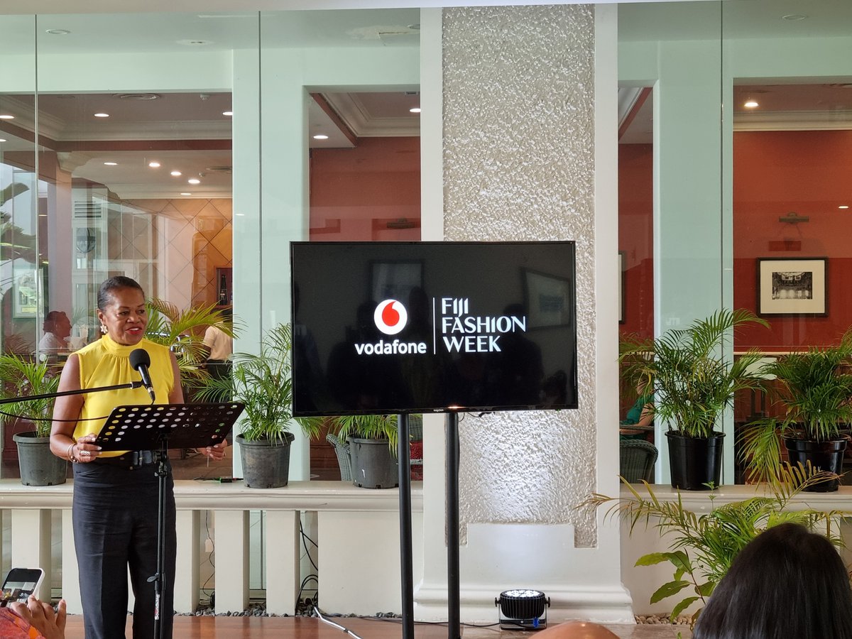 VodafoneFJ's tweet photo. Vodafone Fiji join forces with @FJFW  with a shared vision of having our Fijian artists, models, &amp; designers step further onto the regional &amp; global stage 
#FJFW #VodafoneFiji #TogetherWeCan https://t.co/rPrIy5IQlv
