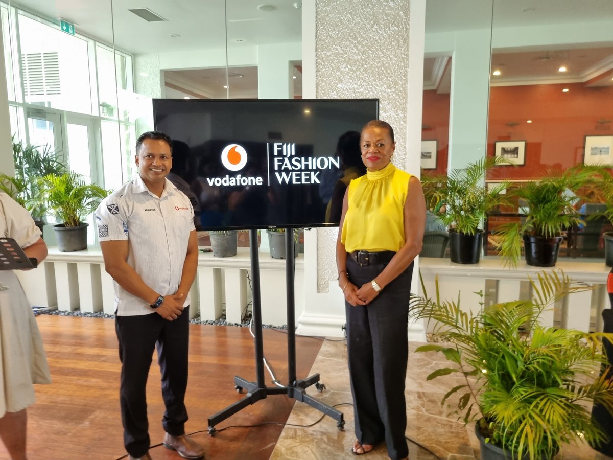 VodafoneFJ's tweet photo. Vodafone Fiji join forces with @FJFW  with a shared vision of having our Fijian artists, models, &amp; designers step further onto the regional &amp; global stage 
#FJFW #VodafoneFiji #TogetherWeCan https://t.co/rPrIy5IQlv