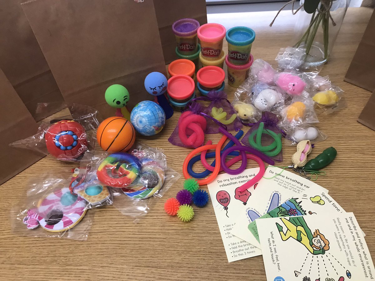 BranstonInfant1's tweet photo. Busy, busy, busy! Look at all these #sensory goody bags we are getting ready for our #SEND Coffee Afternoon with the team from Lincolnshire Parent Carer Forum 💚 Come along to get this brilliant #freebie for your child! #TravellingTogether #Support #OurCommunity #LPCF https://t.co/uRx1o2ASFu