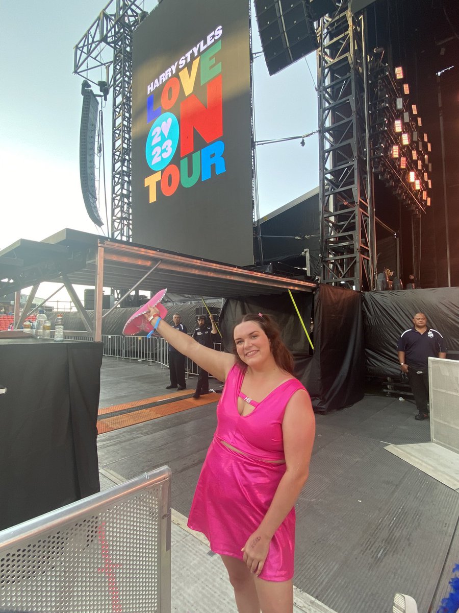 auslotfits's tweet photo. the pink 😍💖

@spinninoutsusie https://t.co/j1F625Qsex