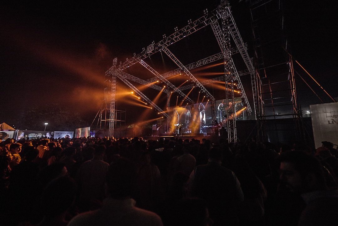 Ground Control tweet media