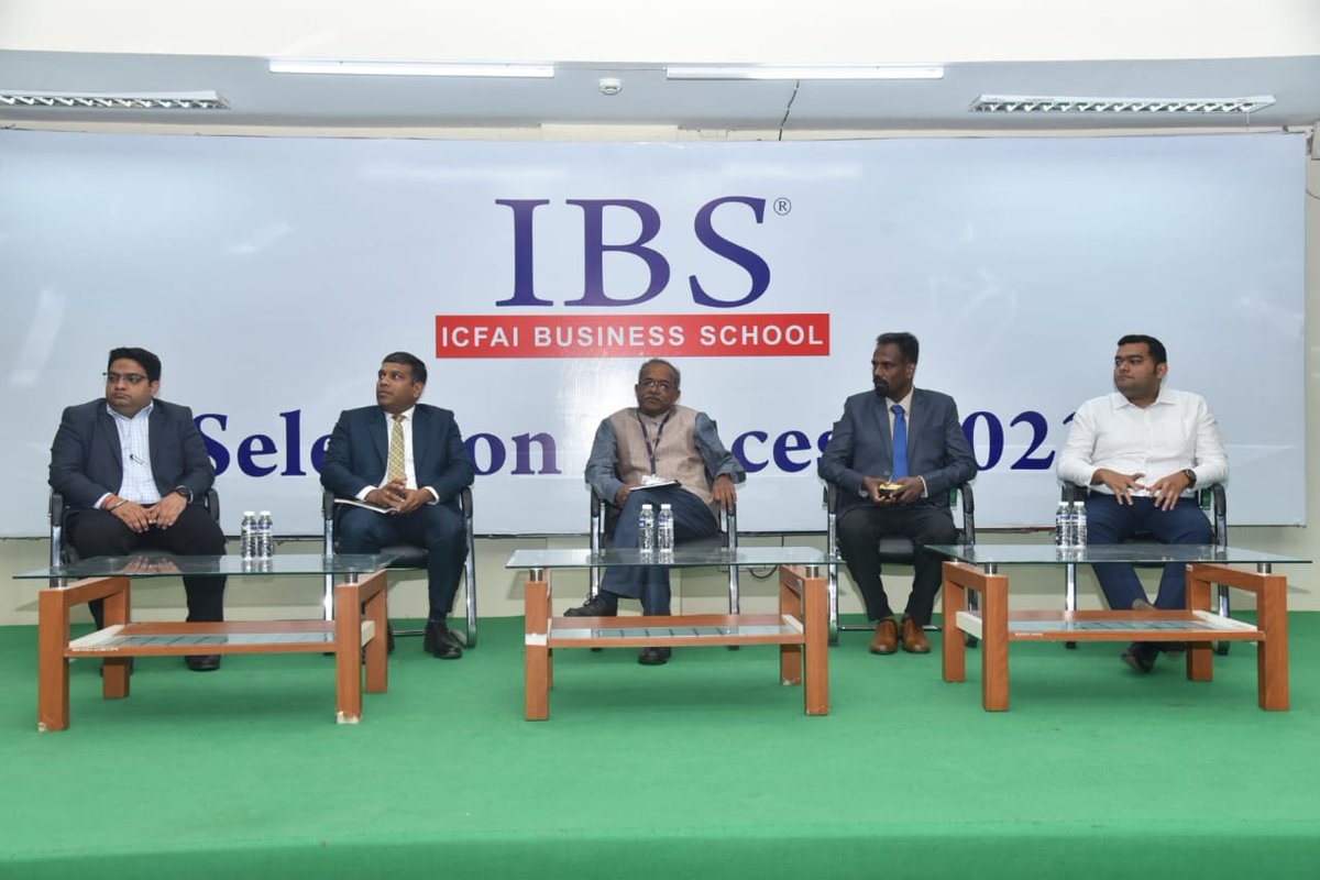 IBSIndia1's tweet photo. Glimpse of IBS Selection Process (GD-PI) at IBS Hyderabad Campus 2023 Day-07.
#IBSHyderabad #BestBschool #Campus #College #Placements #IBSselectionprocess #ICFAI #GI #PI #MBA #PGPM https://t.co/umDbtwgekG https://t.co/B8X6SRuCoD