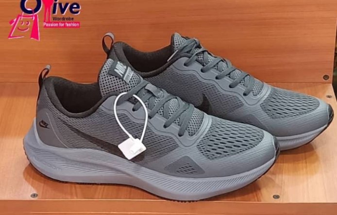 JoyKis22's tweet photo. Choice Colors Collections ๐ ๐
#KeepSmart๐
Whatsapp:+256-701794259 https://t.co/lehr4Ymlck
