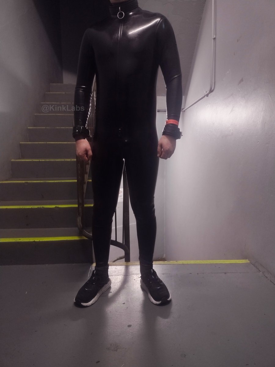 Attempted to pass this off as an outfit at the <a href="/ReconNews/">Recon</a> party last night. 

Think I got away with it.