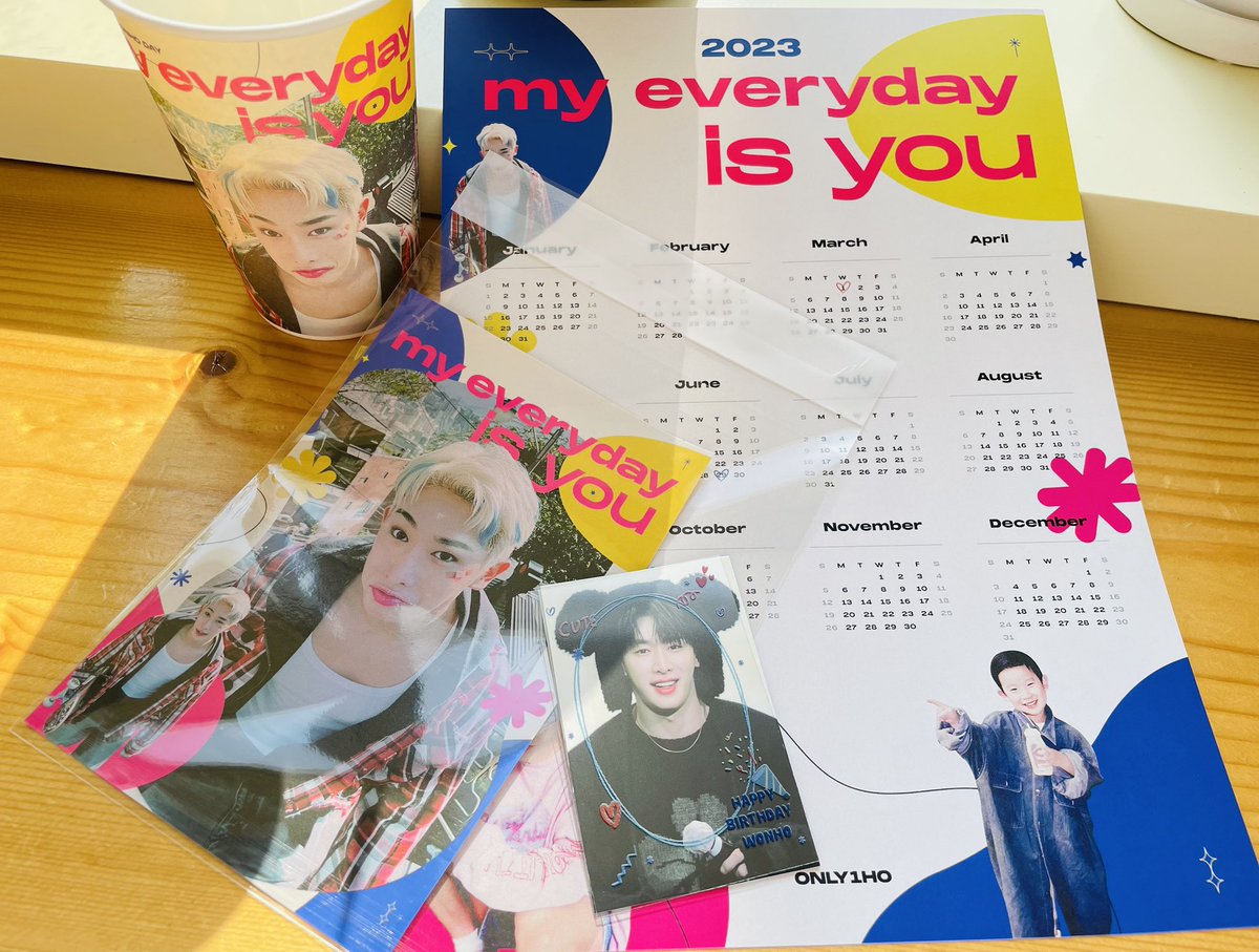 holyHWH_3115's tweet image. @only1HO 님
들어가자마자 원호고사 시작해서 음료 주문해놓고 앉아서 냅다 문제부터 열심히 풀기📝📝
저 포스터가 너무 좋아서 와야겠다고 생각했던 곳💙
#my_everyday_is_wonho
#나의_매일은_원호