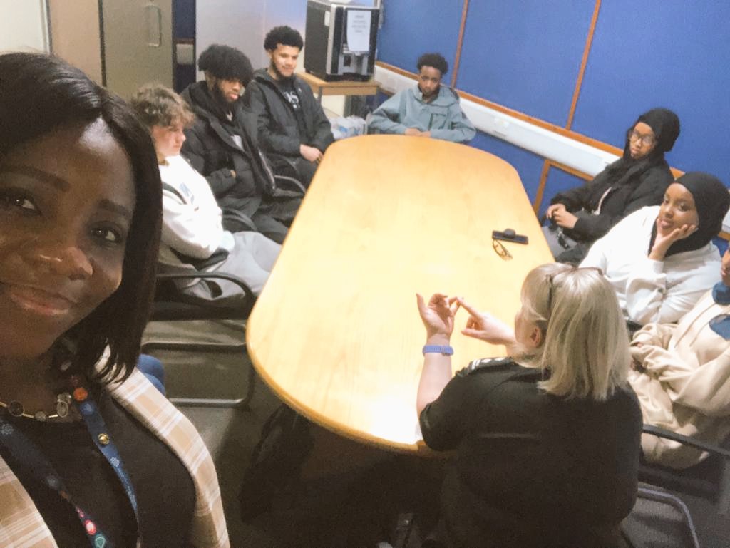 OfficialSamirao's tweet photo. Last week @leicspolice hosted some bright young visitors from the community with @ZamzamYusuf5. They went from being afraid of the police dogs to enjoying a visit to the dogs unit! The PCs also enjoyed having them around ☺️. It was a really fruitful visit all round! LPACT 💙 https://t.co/OMDO3zVcgX