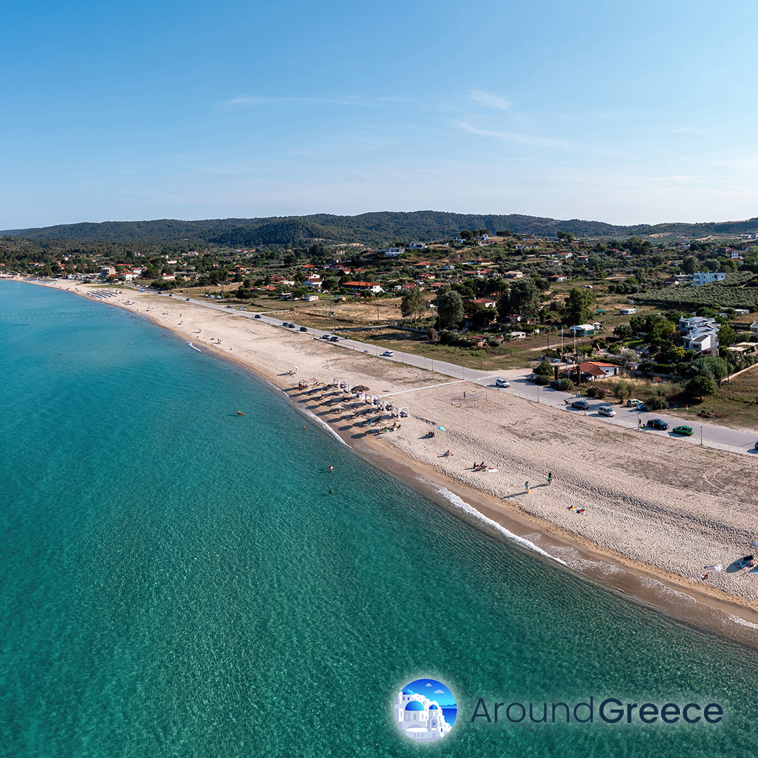 AroundGreece's tweet image. Looking for the perfect beach getaway? Check out Sithonia in Chalkidiki! It's crystal waters, soft sand, and lush greenery make it the ideal place to relax and recharge. 

❤️ Tag #aroundgreece
❤️ Follow @AroundGreece 

aroundgreece.net/mainland/maced…

#Chalkidiki #Greece #Macedonia
