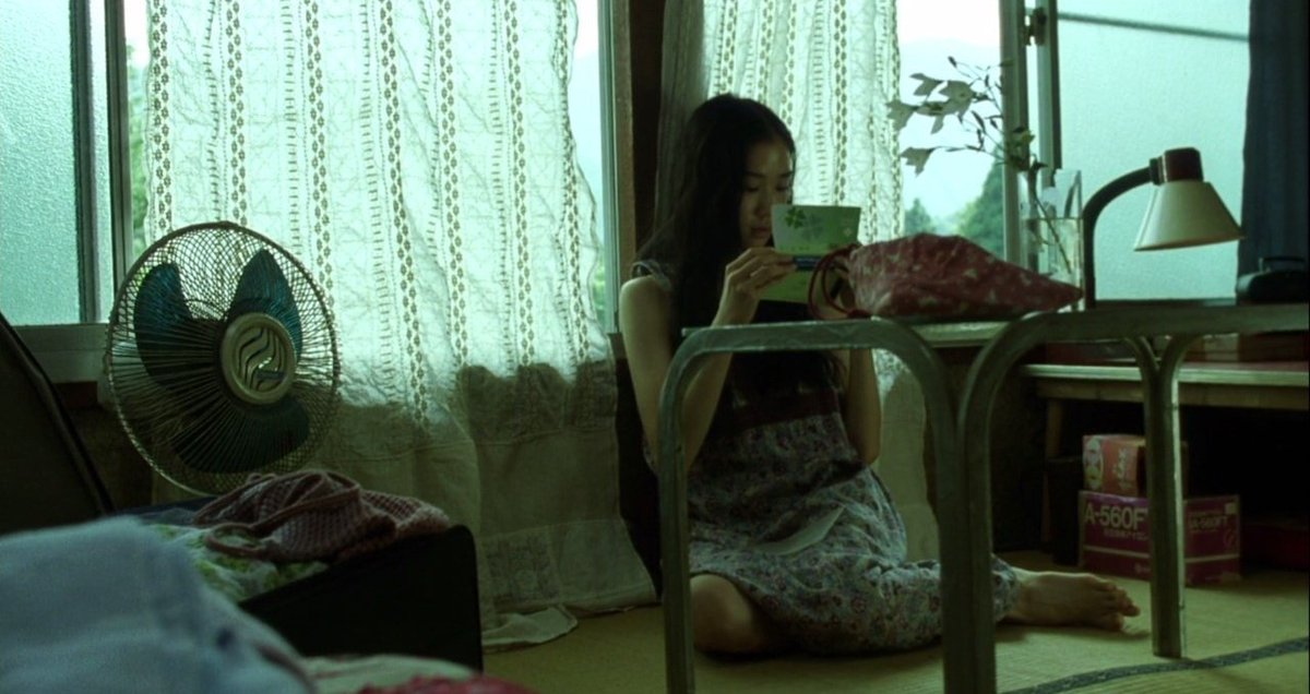 cocteausky's tweet photo. “I think when people meet, they must eventually part. But I just realized that we part in order to meet others.”

One Million Yen Girl, 2008

— Yuki Tanada https://t.co/4kP1pRv8B7