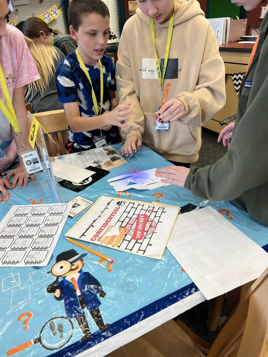 RyonMiddle's tweet photo. Our 6th grade SS’s Wittig detectives 🕵️‍♂️ were challenged with a series of puzzles that reviewed how to use our Library operating system. They used technical skills to search for a variety of questions using our Library Catalog(6.6C) . #prmsrocks #prmsmagic https://t.co/usm4mxhA4d