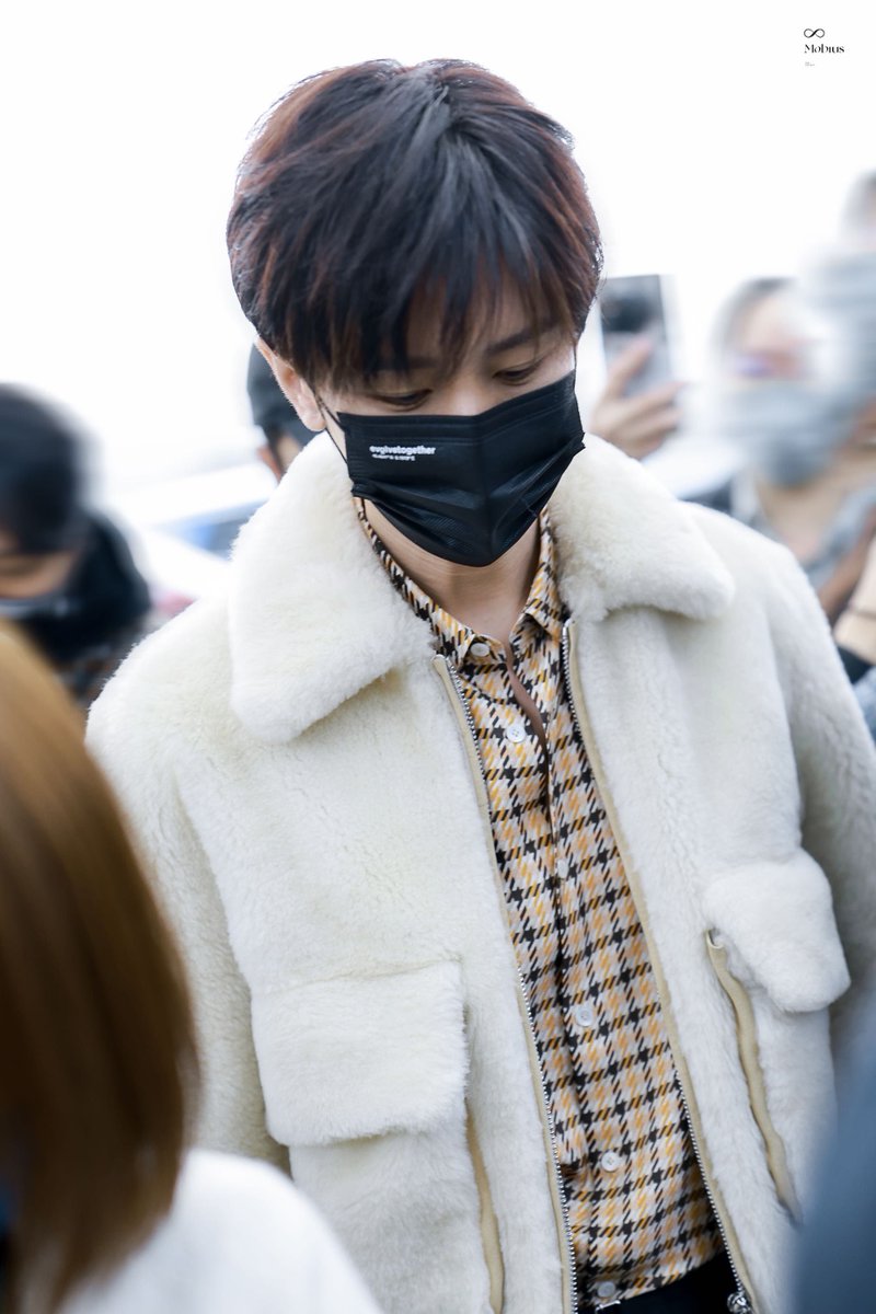 2023/03/01 𝙎𝙃𝘼🛫

#ChengYi
#ChengYiLanvinFW23
#ParisFashionWeek