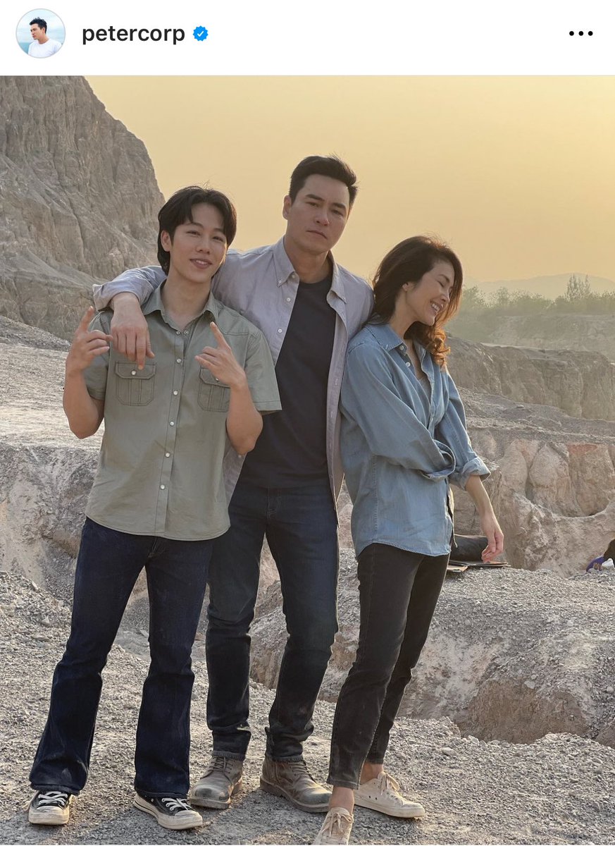 thanya_waa's tweet photo. เอาหล่ะๆ #TalkeeGenesis
#petercorp #paulataylor #warwanarat https://t.co/IitMhk2W9a