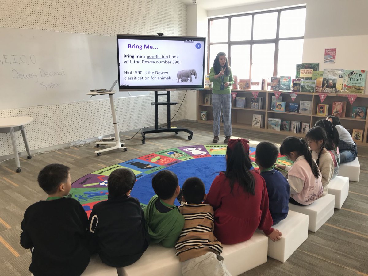 elizabeth baker tweet media