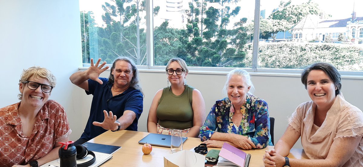 Creative Arts Research Institute (@creativearts_gu) on Twitter photo #musicishealing: today's meeting with some members of The Remedy Project <a href="/CreativeArts_GU/">Creative Arts Research Institute</a> with special guest Marianne Wobcke. Kristy Apps, Glenn Barry, <a href="/raecooper___/">Rae Against The Machine</a> and <a href="/nsunde/">Dr Naomi Sunderland</a> discussed Indigenous-led research and processes and interdisciplinary, arts-inclusive practices. #musicishealing: today's meeting with some members of The Remedy Project <a href="/CreativeArts_GU/">Creative Arts Research Institute</a> with special guest Marianne Wobcke. Kristy Apps, Glenn Barry, <a href="/raecooper___/">Rae Against The Machine</a> and <a href="/nsunde/">Dr Naomi Sunderland</a> discussed Indigenous-led research and processes and interdisciplinary, arts-inclusive practices.