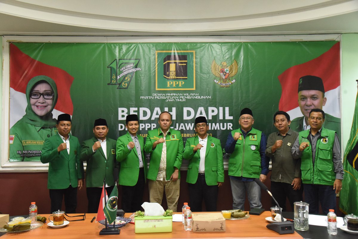 dpcpppsumenep's tweet photo. Kegiatan Bedah Dapil #DPCPPPSumenep di Kantor DPW @pppjatim_dpw Senin 27 Februari 2023.
#PPPJatim #PPPSumenep https://t.co/AheJCpBBoJ