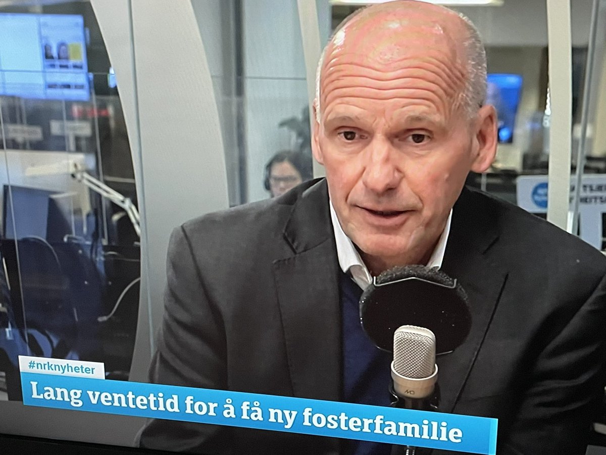 Partileder Geir Lippestad har vært på Nyhetsmorgen i NRK1 og NRKP1 i dag, og snakket om hvor viktig det er at ventetiden for barn som skal i fosterfamilie blir kortere.