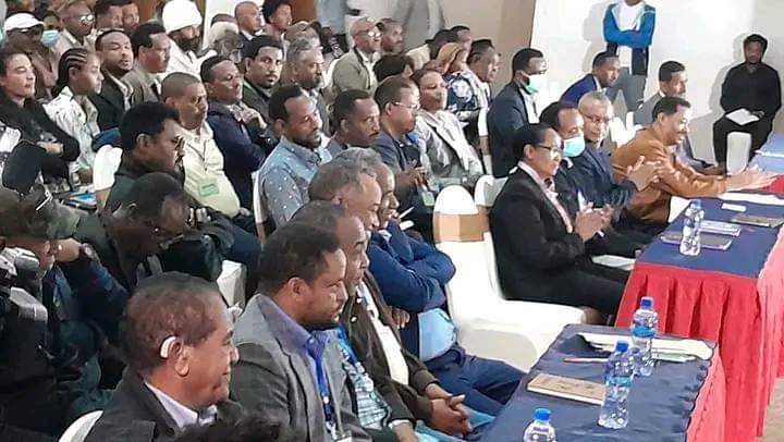 Medhny7's tweet photo. ''መራፂ ህውሓት ተመራፂ ህውሓት ሰብሳቢ ህውሓት 
    ግዝያዊ መንግስቲ ህውሓት መንግስቲ ህውሓት 
ዕንክሊልል https://t.co/AsqJ6bnQCb