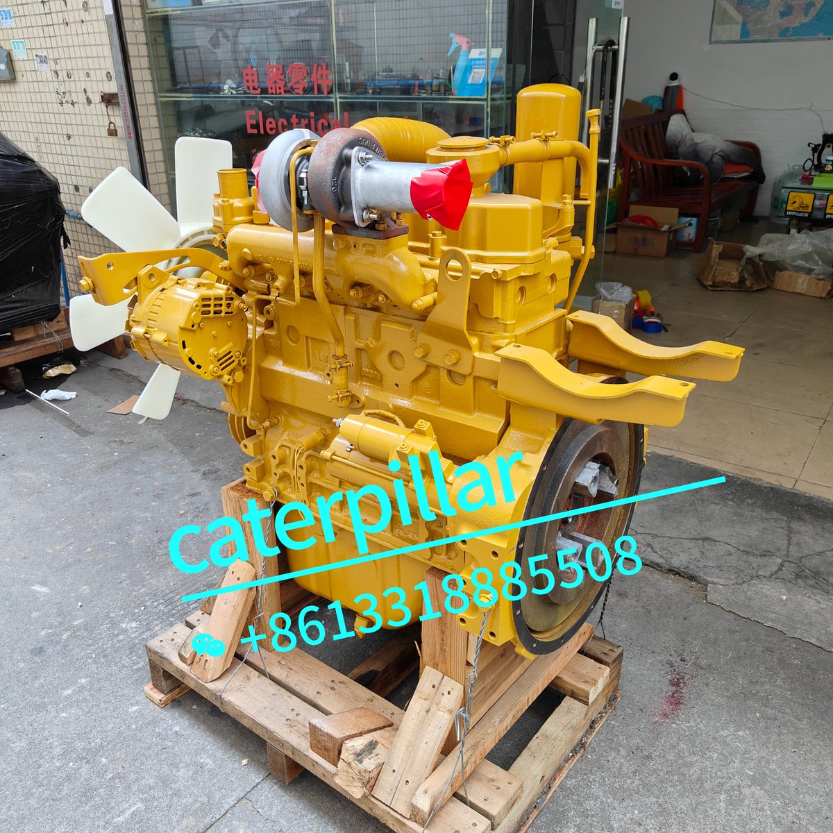 Caterpillar, 12-ton excavator engine.  New C4.4 & old S4K.  We all have recycled stock #excavator #excavators #excavatorlife #hitachiexcavator #excavatorattachments #kobelcoexcavator #komatsuexcavator #excavatorparts #doosanexcavator #hyundaiexcavator #heavyequipment