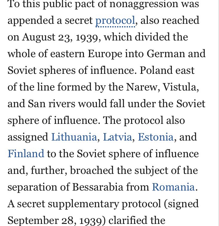 greysunglasses's tweet image. The Pact signed between #USRR and #Germany in 1939 is not only a Non-Agression Pact, but also an expansionism agreement: they divided Eastern Europe into a German occupied part and a Soviet occupied part.