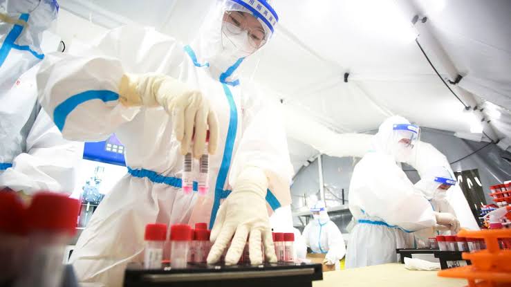 News247Ug's tweet photo. The FBI says that Covid-19 "most likely" originated in a "Chinese government-controlled lab".
#News247 https://t.co/yBaaMn8wJC