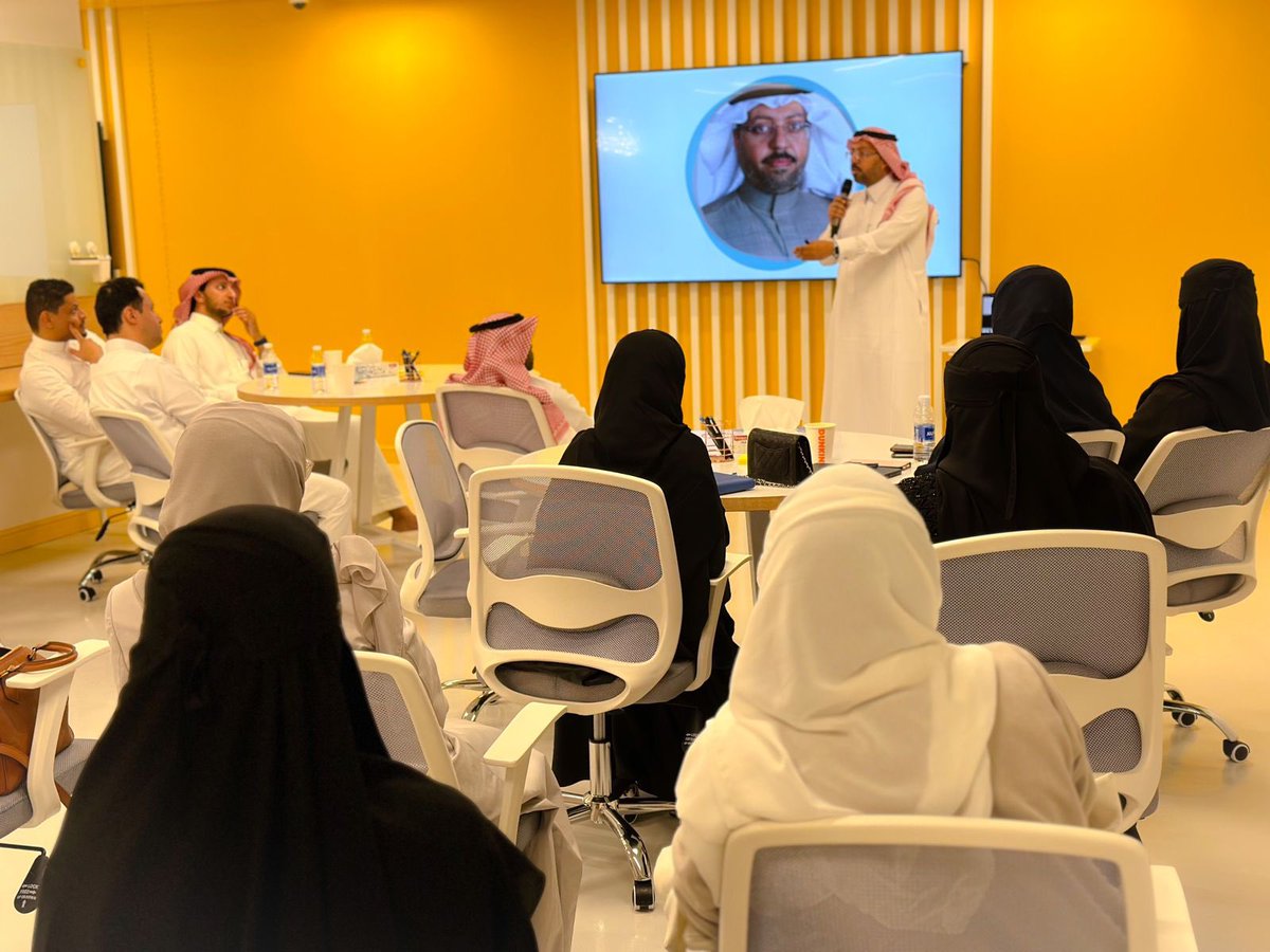 GInI_Saudi's tweet photo. مئات الأفكار خرجت اليوم من حضور ورشة اليوم حول توجهات الرابطة للفترة القادمة، شكرًا لمن حضر وسترون قريبًا ما يسرّكم.. https://t.co/Q8xUa9fNXC