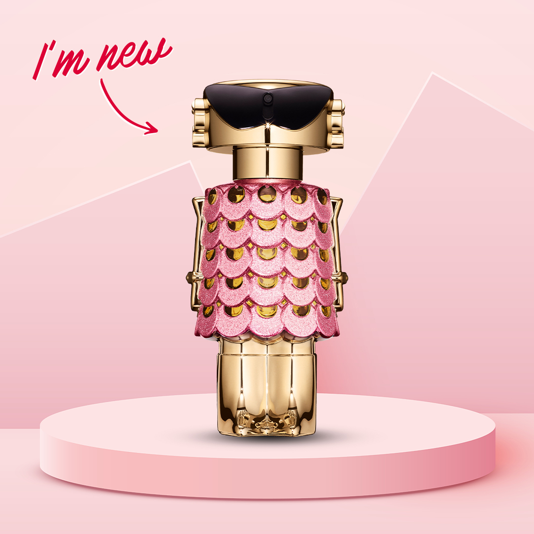 Sat Hello to the NEW FAME Blooming Pink by Paco Rabanne! 🕶️

 A true jewel of a bottle dressed in sparkling pink glitter...For icons only. 🍥

ow.ly/q3B550N4VXf

Only available at The Perfume Shop - you won't find this anywhere else!😉