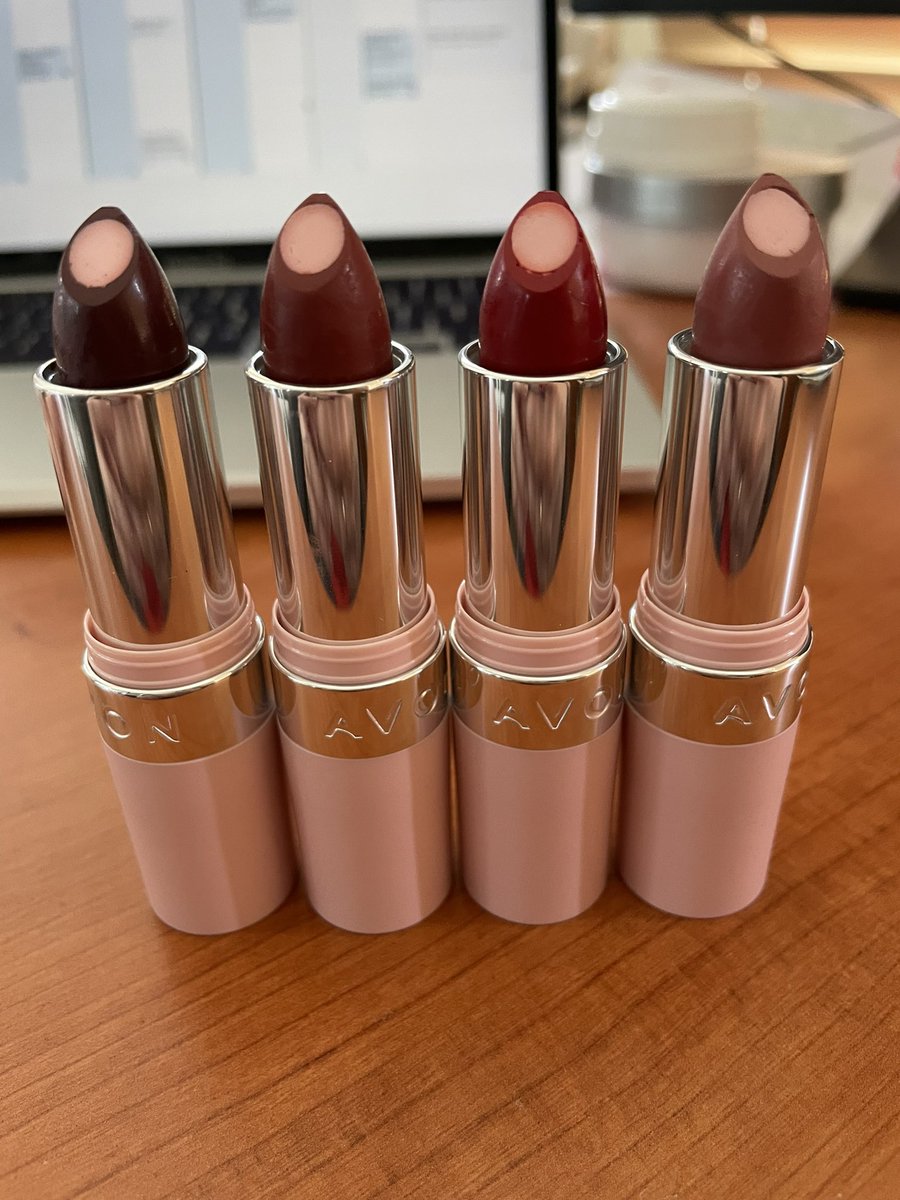laurenjprior's tweet photo. Loving the new #hydramaticlipstick from @AvonSouthAfrica - 12 awesome shades. Hydrating hyaluronic core. Stays on and stays moisturised! #teamAvon shop now https://t.co/cqW5kp8i33. https://t.co/LEo79Zebbx