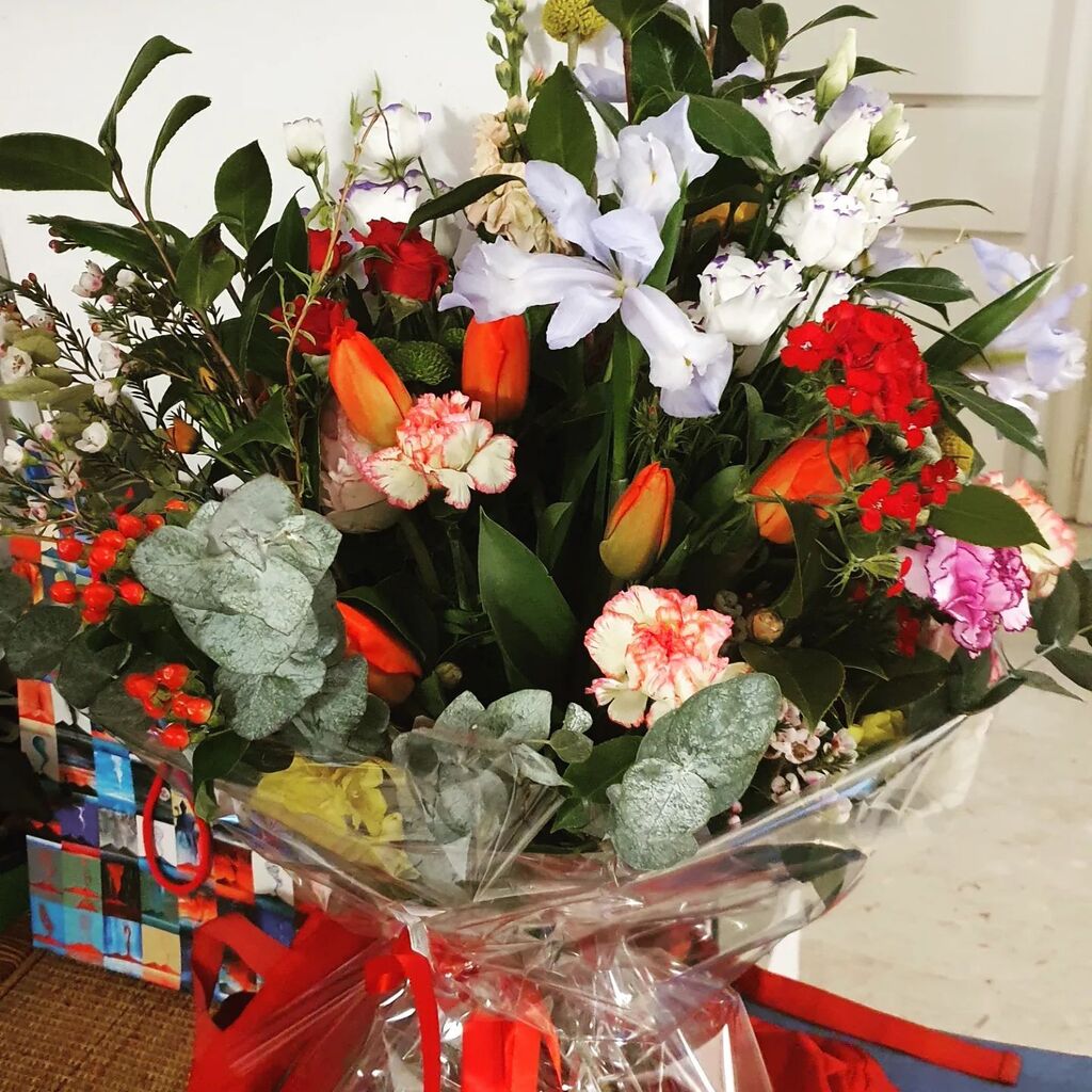 1 marzo ore 7.45
non esiste un modo migliore per iniziare il giorno del compleanno! ❤️ instagr.am/p/CpPQ-_JoswQ/