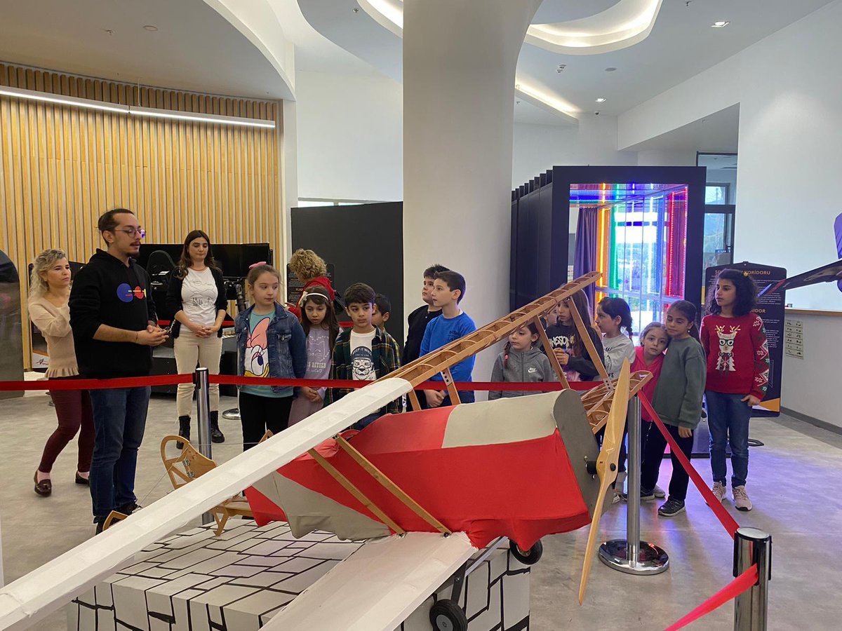 Kurumunuz Destek 1 öğrencileri iile Nasretttin Hoca Çocuk Kültür Bilim Merkezi’ne gezinde Havacılık, Uzay ve Fen Bilimleri alanında  verimli bir etkinlik gerçekleştirdik. Hem eğlendik, hem öğrendik.
@BilsemMeb 
<a href="/izmirmem/">İzmir MEM</a> 
<a href="/konak_ilcemem/">Konak İlçe Milli Eğitim Müdürlüğü</a>