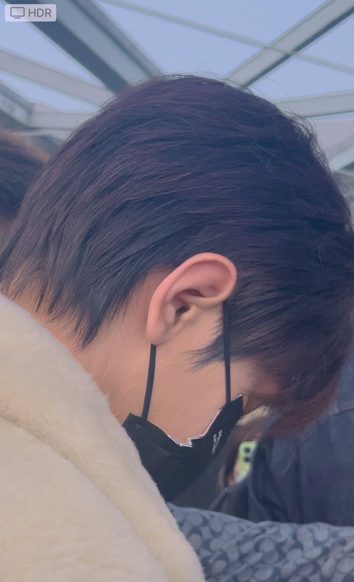chengyi0527's tweet photo. #เฉิงอี้ #ChengYiLanvinFW23
#chengyi
#ChengYi
#성의 #成毅
让我rua一rua https://t.co/bPzqCKIrxO