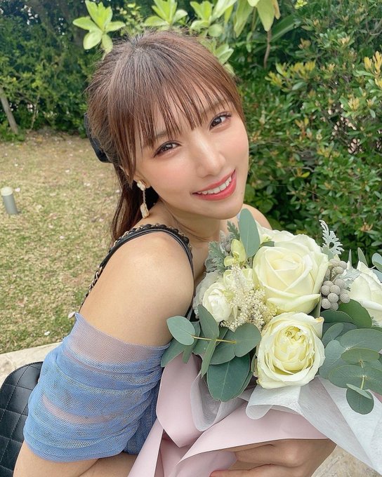 夏本あさみ