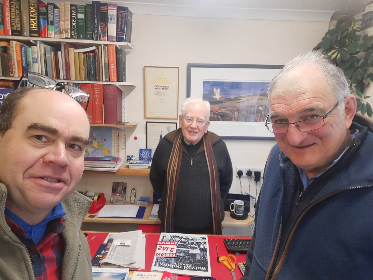 ColmKennyGreen's tweet photo. Delighted post #Covid to visit & renew the links between #Naas & #StDavids today originally established by @NaasRFC, Naas Town Council, #NaasLocalHistoryGroup & @LiamKenny1665 amongst others. Visited @StDavidsCath, #stdavidsrugby, @StDavidsRNLI & @OrielyParc. @kfmradio @NaasBall https://t.co/9OGWs6xqte