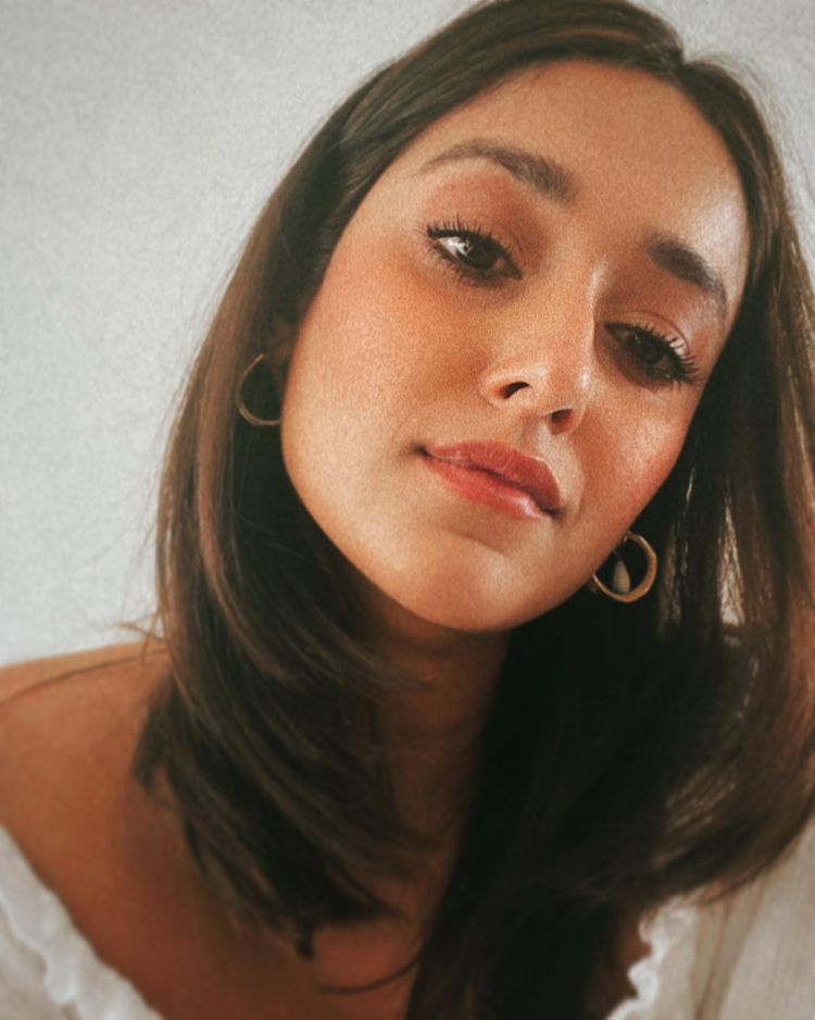 Mood tired but make it cute #ileanadcruz #ileana