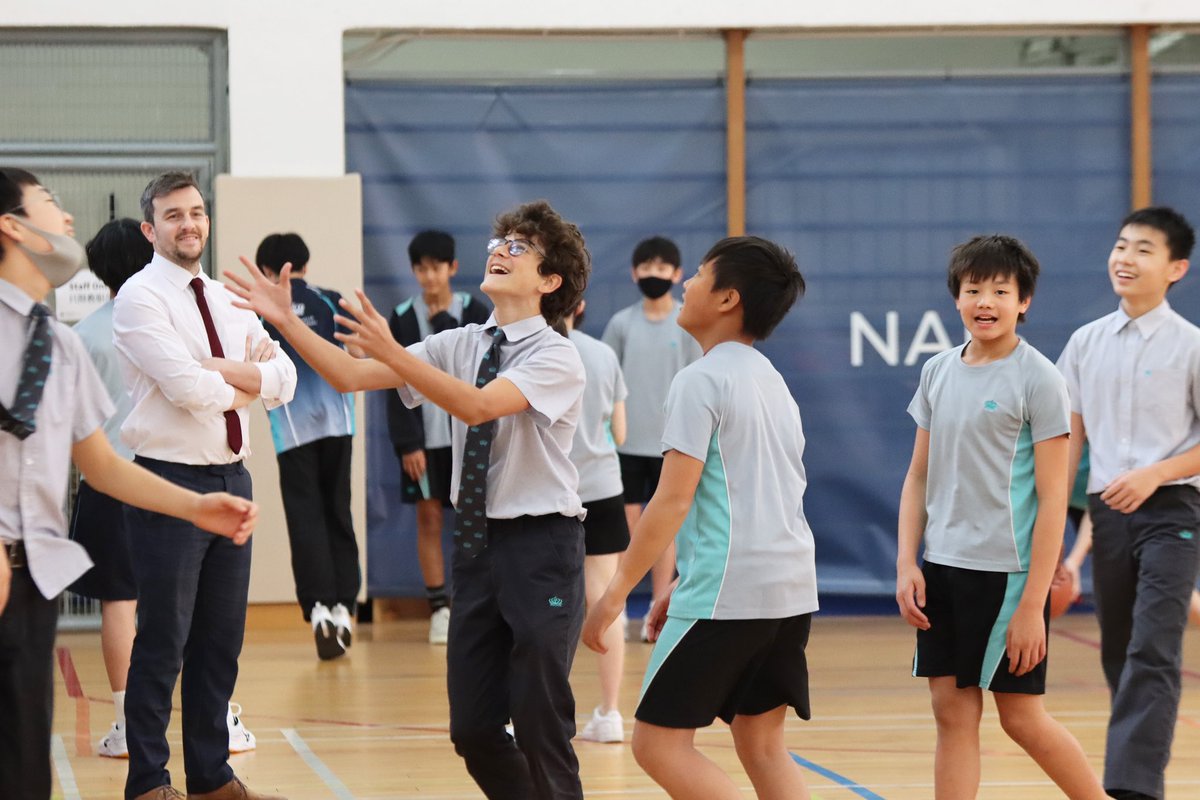 NAISHongKong's tweet image. Say cheese, students!
Finally we are able to see each other’s smiling faces without a mask in school. It’s been a long and challenging journey, but we’ve made it through together!
#NAISHongKong #NordAngliaEducation #NAEBeAmbitious #CreateYourFuture #GlobalEducation