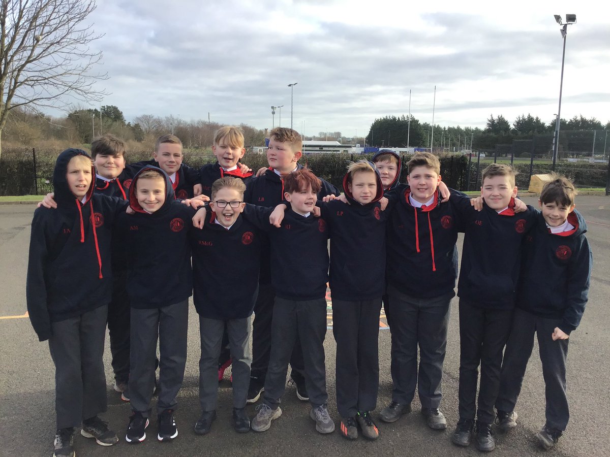 It’s a big for our P7s with the trip to London. Here we are kitted out in our brand new hoodies. Looking forward to visiting the @hon_irish again later this month!