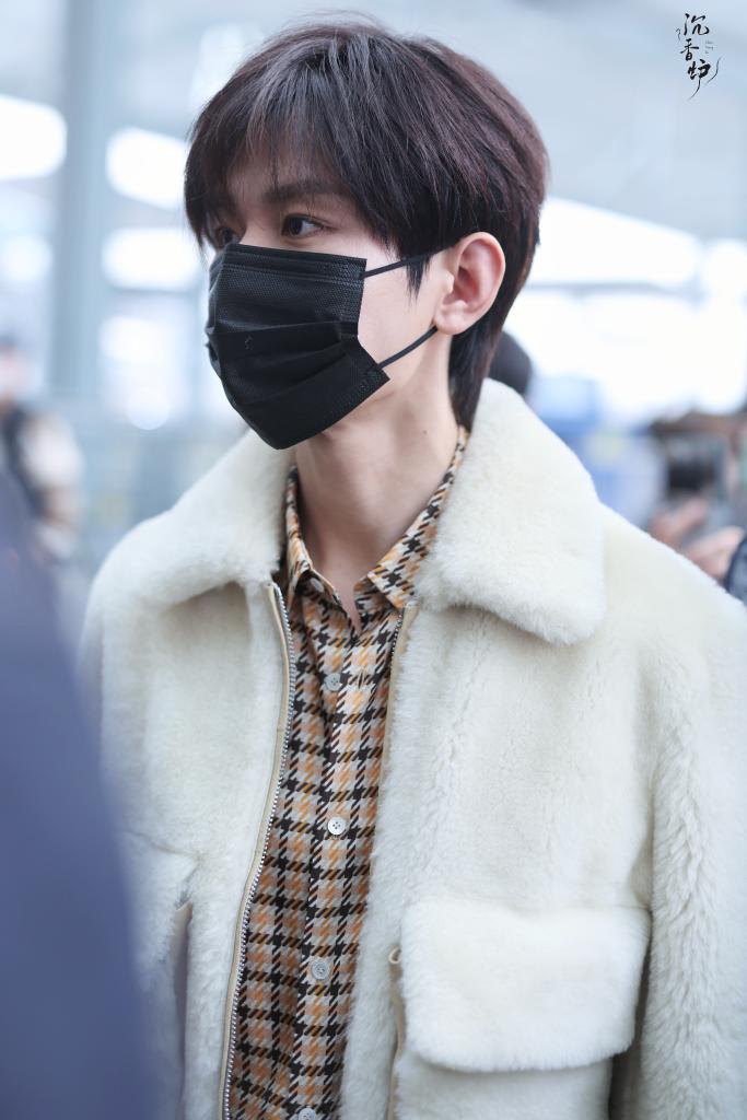 love_yyang's tweet photo. #chengyi #成毅

#chengyiLANVINfw23 

#parisfashionweek
期待成毅巴黎之行
🌈✨🥝

#성의 #เฉิงอี้
#HeroLegends https://t.co/atugnQCQYQ