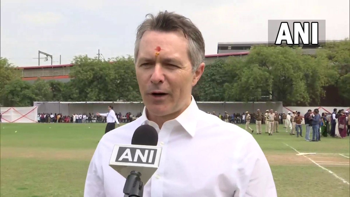 Tomorrow, India-Aus will sign agreement to recognise University degrees in both countries, making it easier for Indian students who want to study in Aus to have degrees recognised in India&amp;for Aus students who study in India to have degrees recognised in Aus: Australia's Edu Min