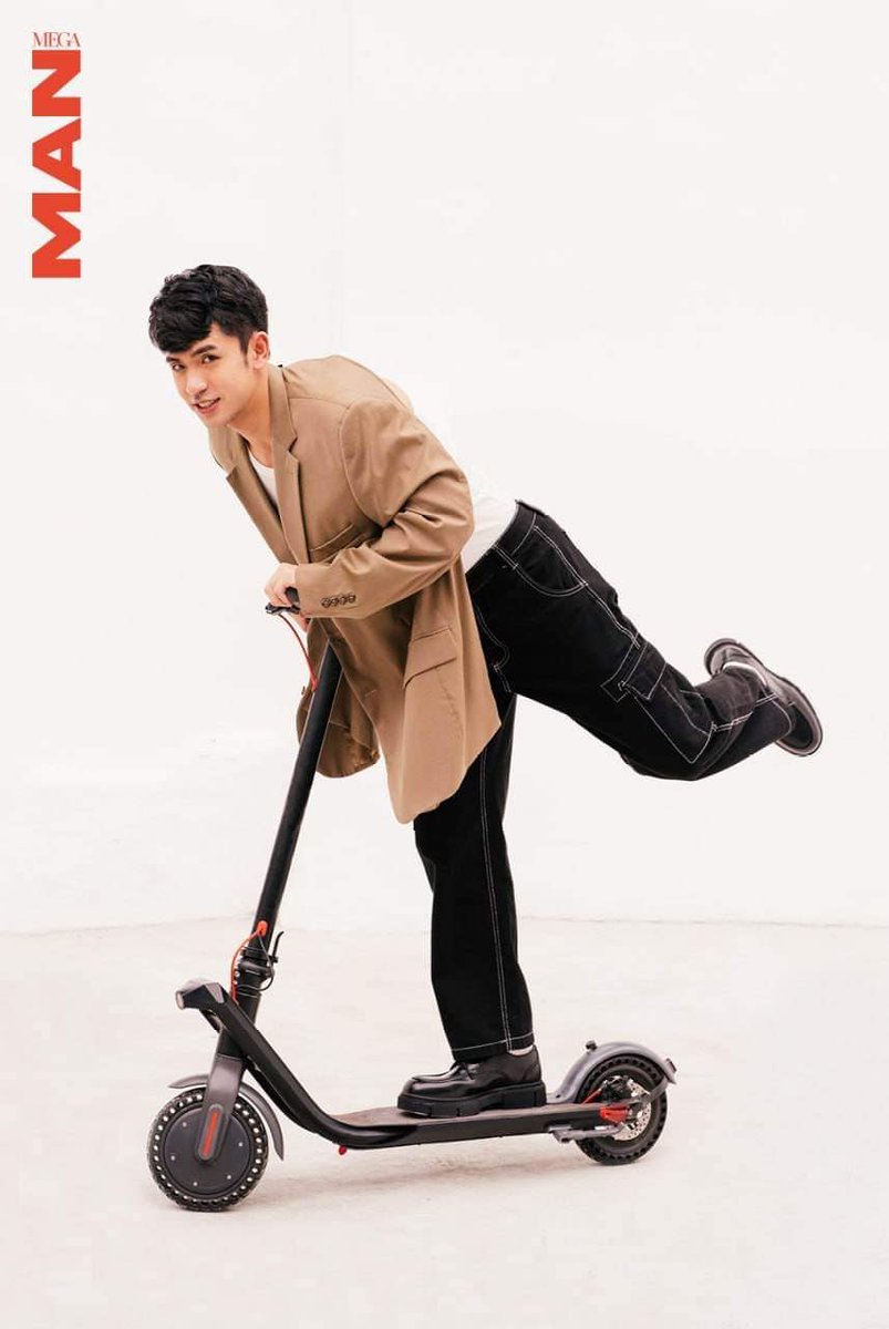 This photo shows the fun and kulit side of <a href="/davidlicauco/">David Licauco</a> 

DavidLicauco MEGAMAN
