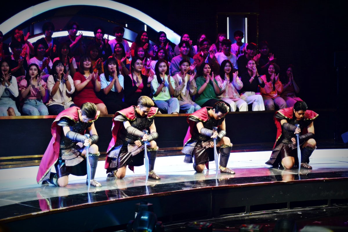 masterpieceth23's tweet image. เปิดโชว์ในรอบ FINAL จากทัพศิลปิน 
ในโชว์ &quot;The Masterpiece Multiverse&quot; 
#ATLAS_th #4EVE #THETWO #ไรอัล 

#TheMasterPieceเวทีบันลือโลก
#WorkPoint23
#มาสเตอร์พีซไฟนอล 
#foxTV #Viral