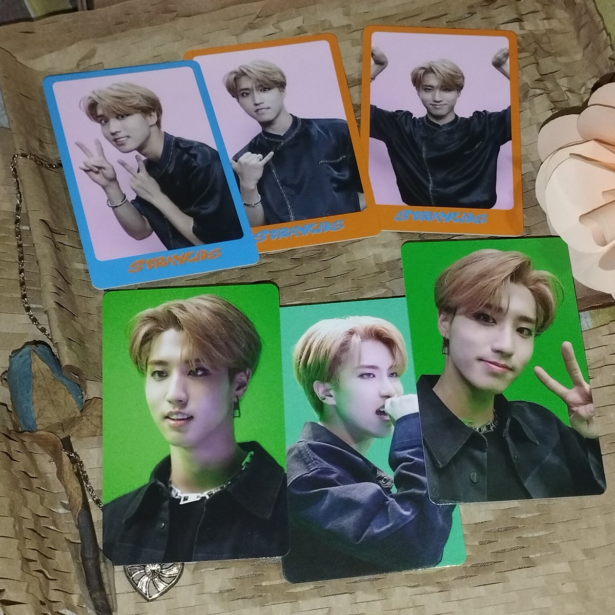 Milkswatermelon's tweet photo. Uuwian lagi ni hanji🥹
- Thank you sa always nag bubudol sakin ng han photocards, ramdam ko yung overflowing love mo🫶 @linopuddingcart
#linopuddingproof https://t.co/lGw6nJNYnP