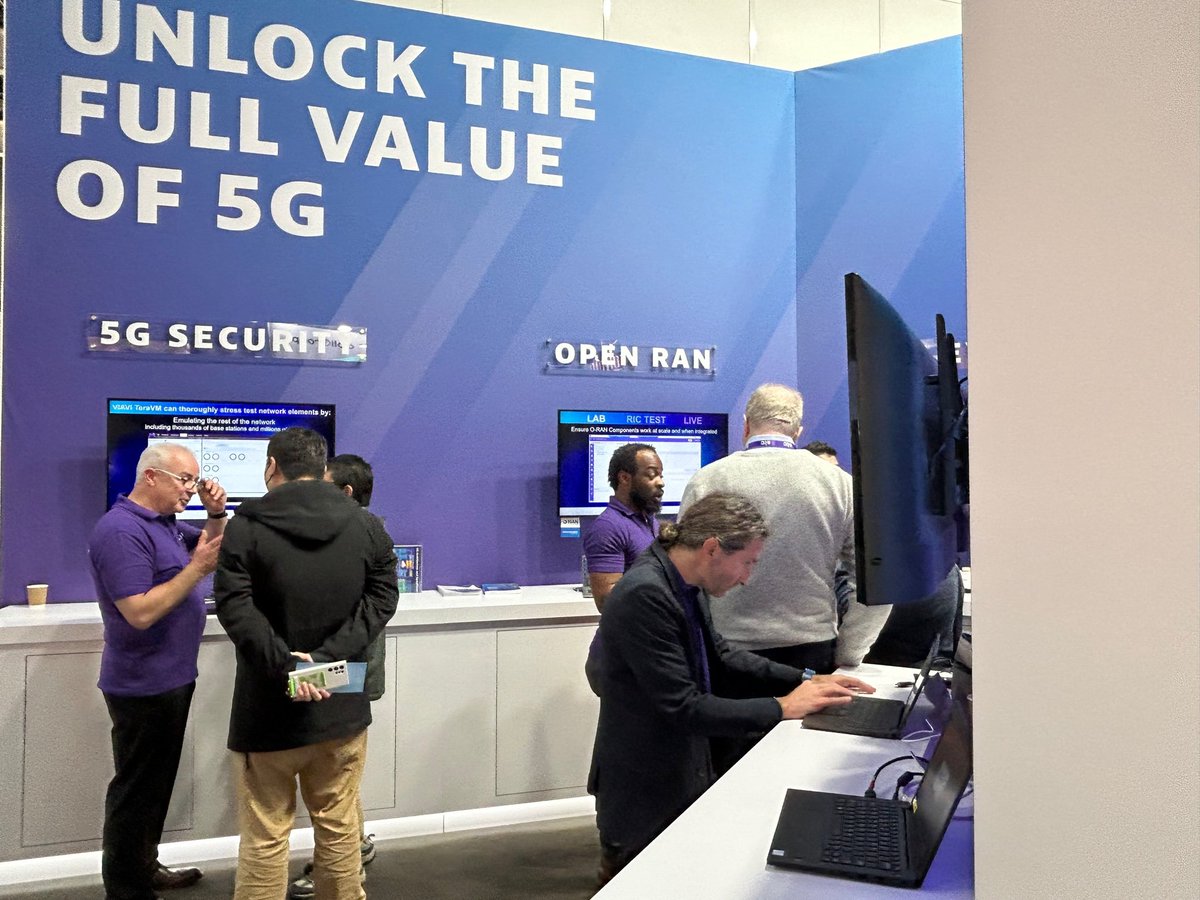 ViaviSolutions's tweet image. Tomorrow is the last day to visit our booth at MWC Barcelona Hall 5, Stand 5A18! Discover our network test and optimization solutions, from Lab to Live across Fiber, 5G and Cloud: ow.ly/iUw450N5QiC

#MWC23 #VIAVI #VIAVIsolutions #Barcelona