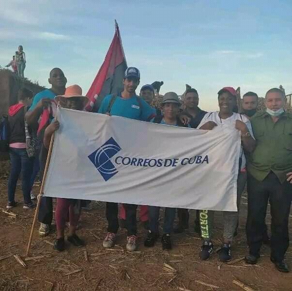 Muchas felicidades a los trabajadores de <a href="/CorreosdeCuba/">Correos de Cuba</a>, en su Aniversario 267. El servicio postal cubano es una prioridad en el proceso de transformación digital. Contamos con ustedes, #CorreosDeCuba, equipo comprometido #AlServicioDeTodos 
#MejorEsPosible