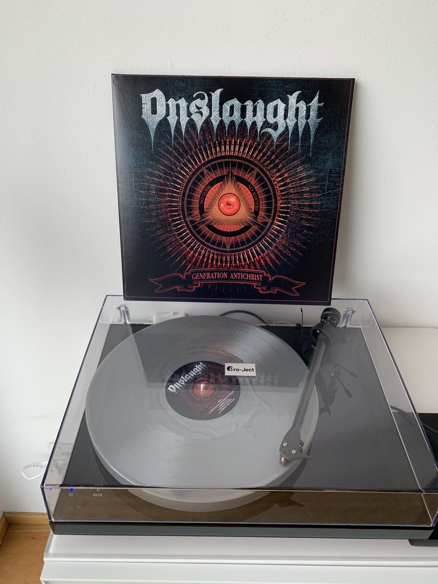 #NowPlaying one of my top picks from 2020: @ONSLAUGHTUK Generation Antichrist. OGs still delivering top quality #ThrashMetal after all these years
#vinyladdict