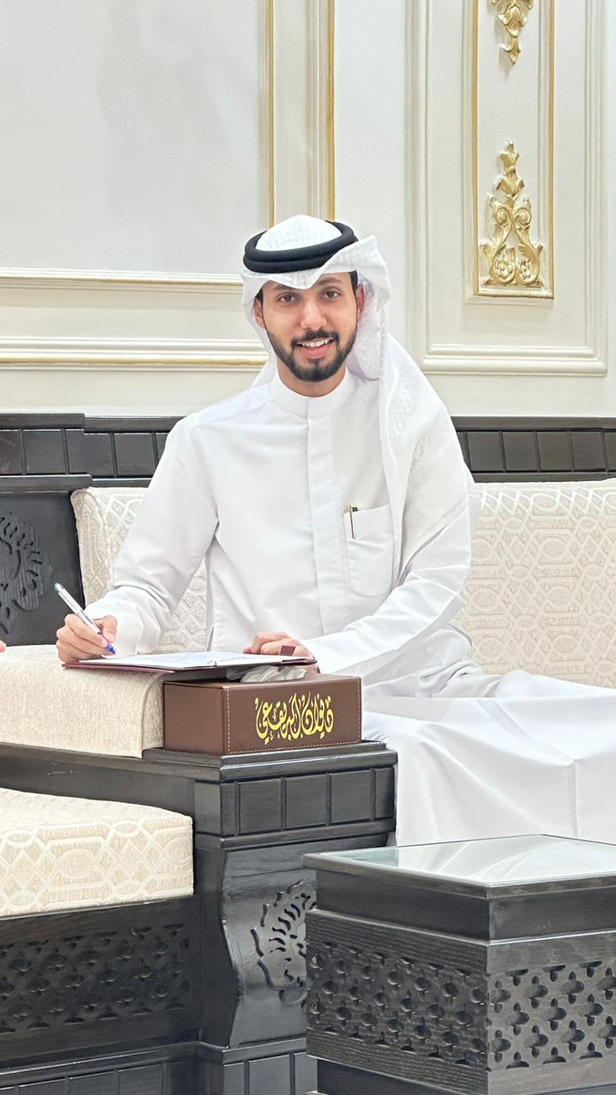 ﴿ وَمِنْ آيَاتِهِ أَنْ خَلَقَ لَكُم مِّنْ أَنفُسِكُمْ أَزْوَاجًا ﴾ 

الحمدالله الذي بنعمته تتم الصالحات 
تم بحمد الله وفضله "عقد قراني"

سائلاً المولىٰ عز وجل لي ولكم التوفيق والبركة لما يُحبه ويرضاه