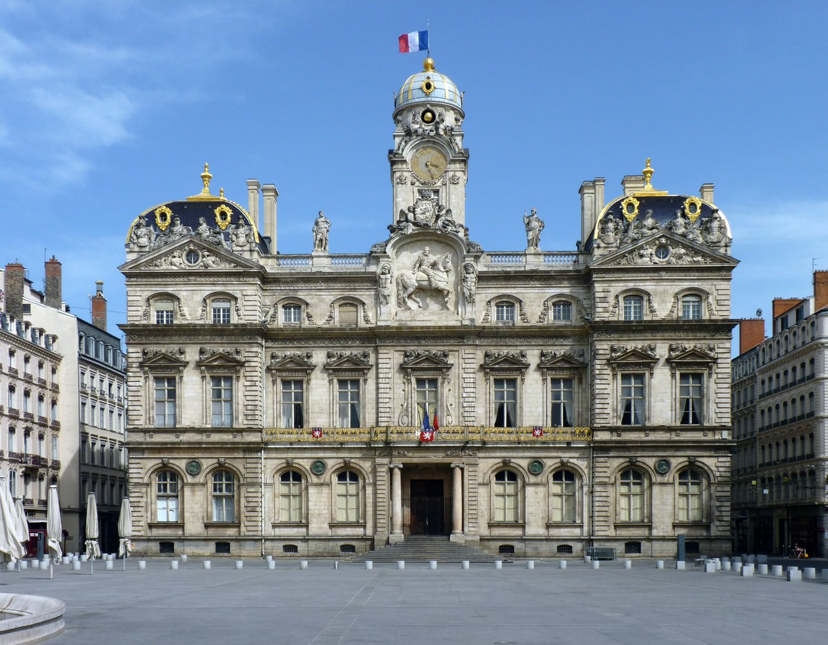 #8chiffrespourle8mars #journéeinternationaledesdroitsdesfemmes2023 #Frenchfacts Le saviez-vous? Il y a seulement 20,5% de femmes maires à la tête des 34 955 communes françaises