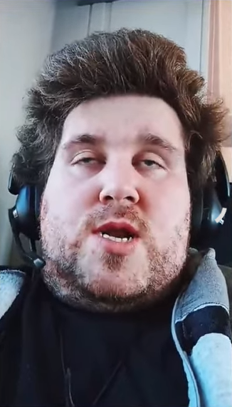 FqI5AayXgAIlq8j.png