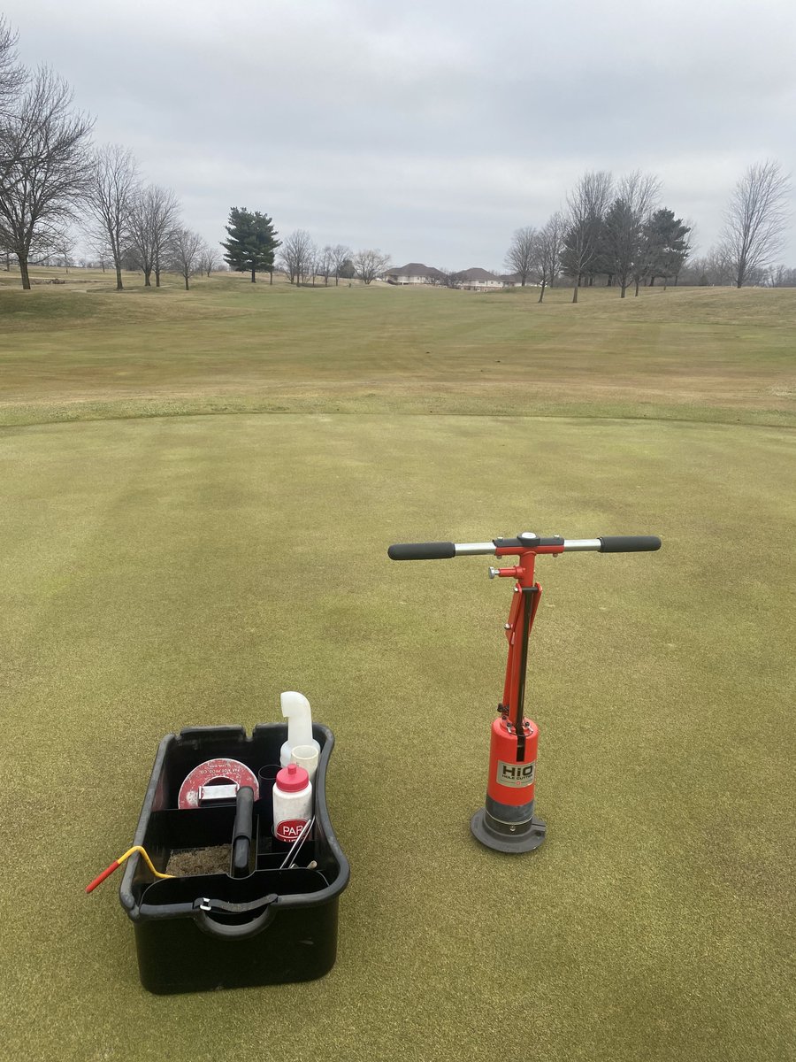 razobe01's tweet photo. Cups changed, greens mowed, flags put out... Course opening up today for members!! Looking forward to my first season at Panther Creek Country Club!! https://t.co/oWdHuhZiW4