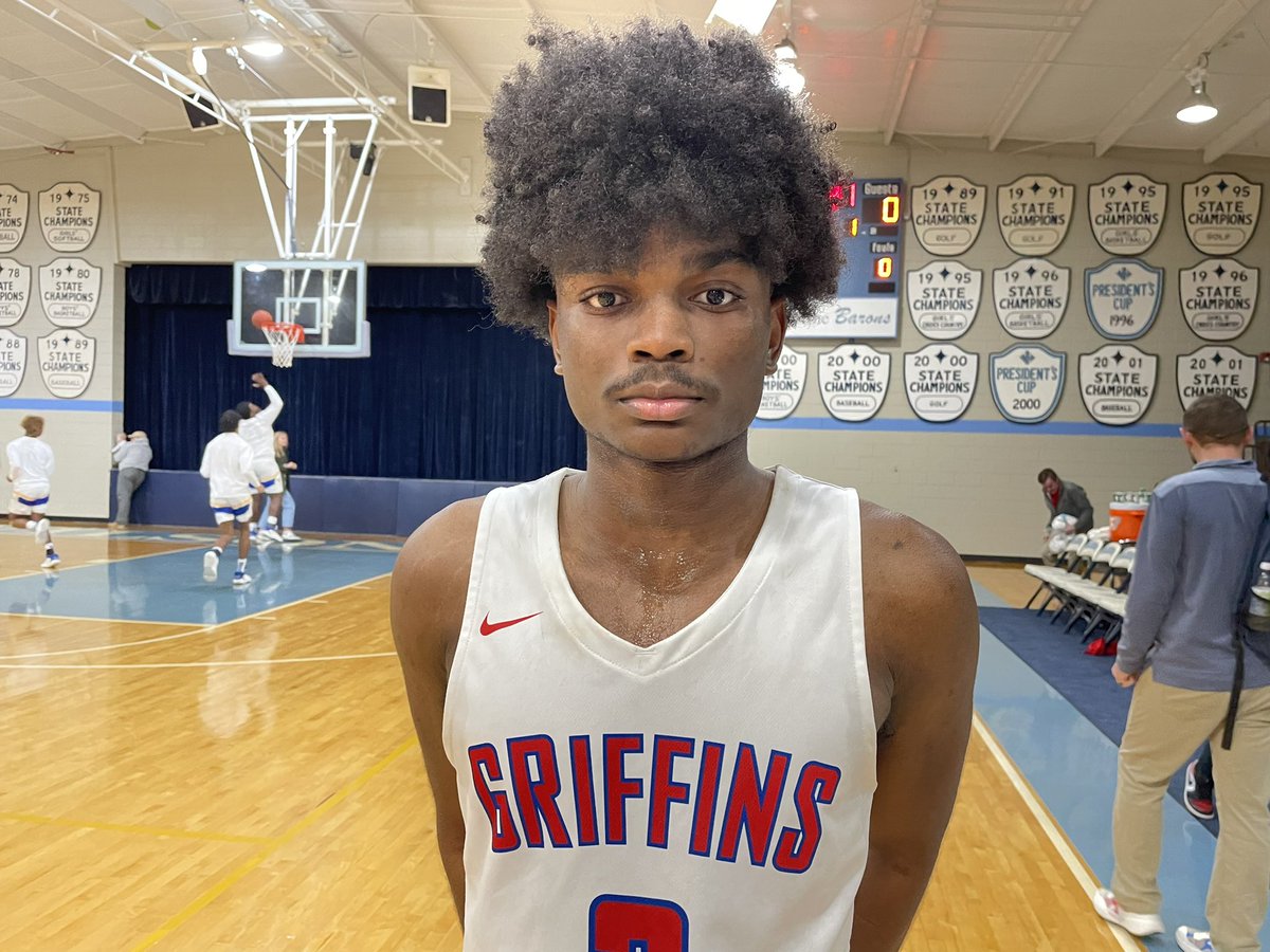 PrepHoopsSC's tweet photo. UNSIGNED SENIORS!! Ellis Jones - Ben Lippen, Cameron Banks - Spartanburg Day, Xander Fairbanks - Christian Academy of Myrtle Beach and Malachi Stevens - Oceanside Collegiate #PrepHoops #SwannysRoundballReview #RecruitThePalmettoState https://t.co/YD848Cj7Ax